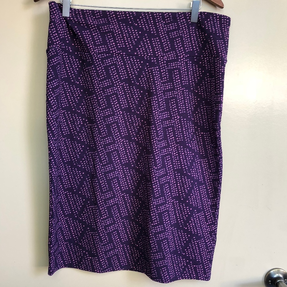 PURPLE GEOMETRIC LULAROE CASSIE PENCIL SKIRT